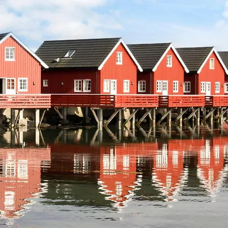 Feriehus Seaside Retreat With Boats & Fishing *