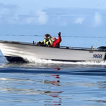 Seaside Retreat With Boats & Fishing ブレクスタ